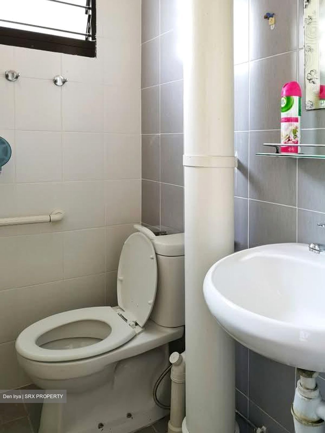 Blk 238 Gombak Gardens (Bukit Batok), HDB 3 Rooms #561020811